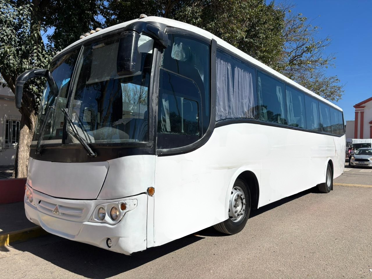 Mercedes Benz Saldivia