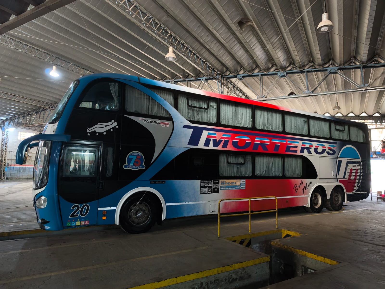 Mercedes Benz Niccolo