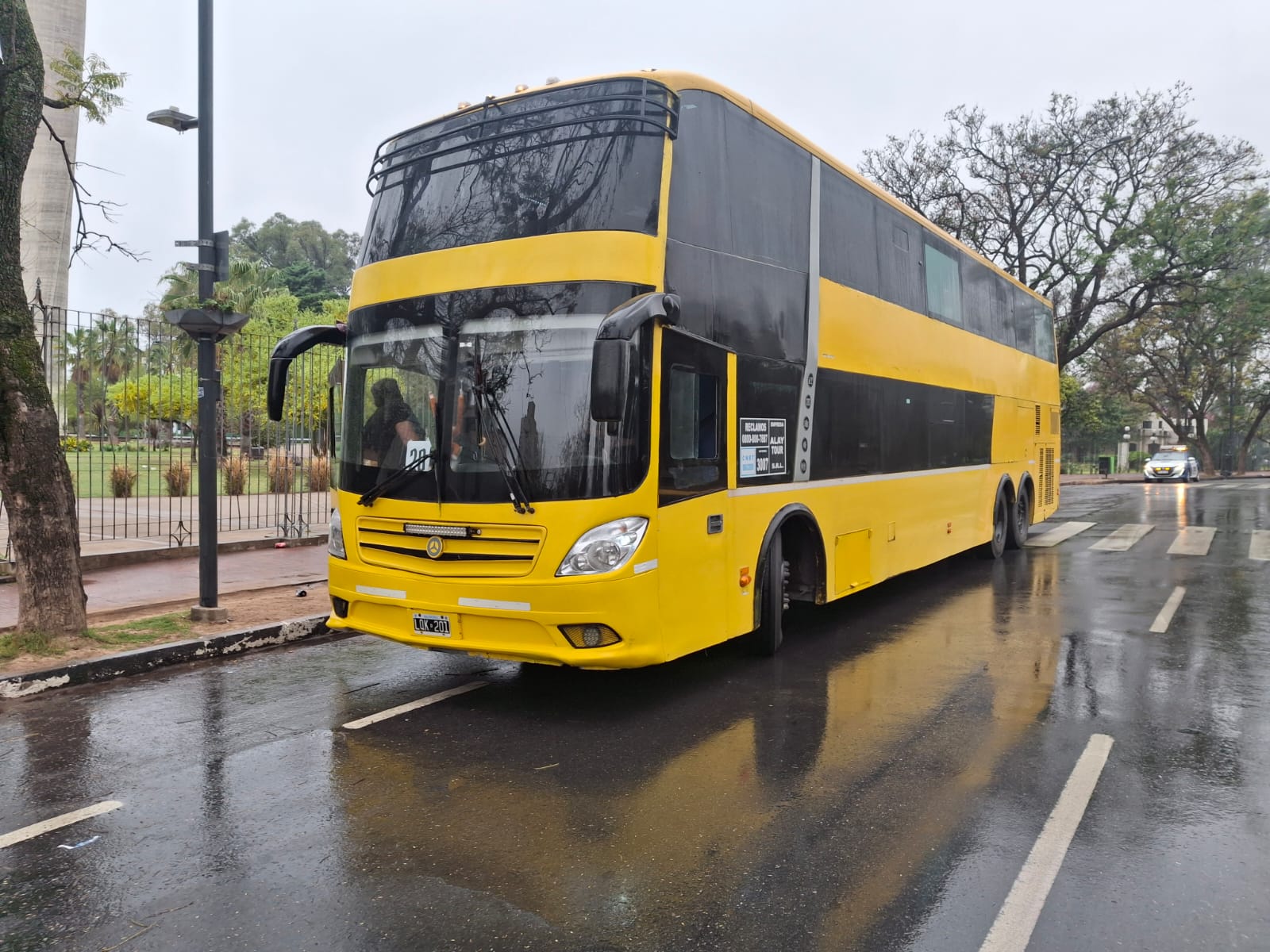 Mercedes Benz Troyano