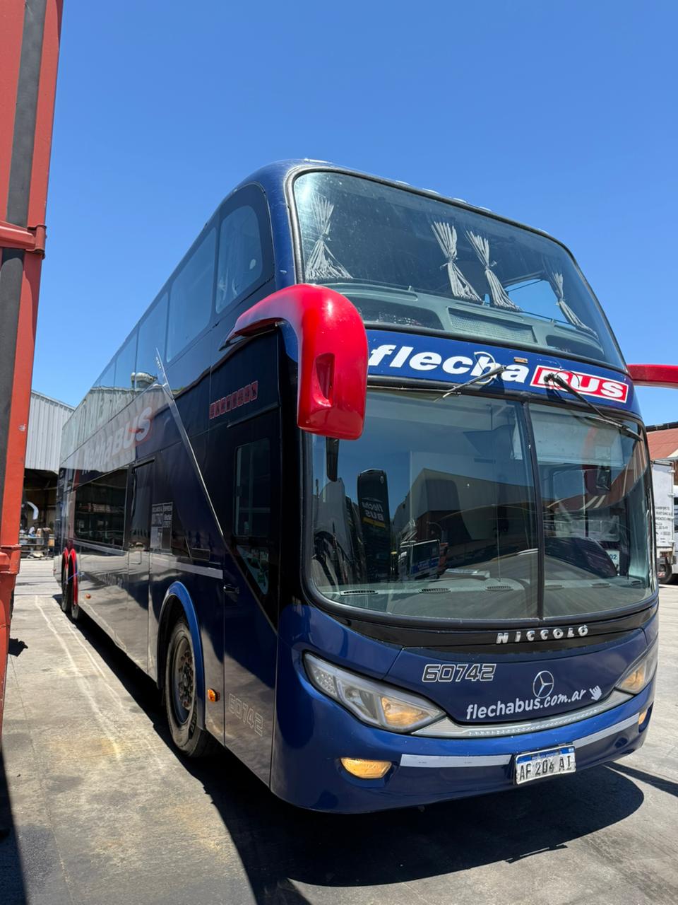 Mercedes Benz Niccolo