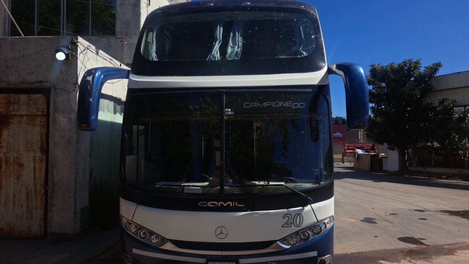 Mercedes Benz Comil