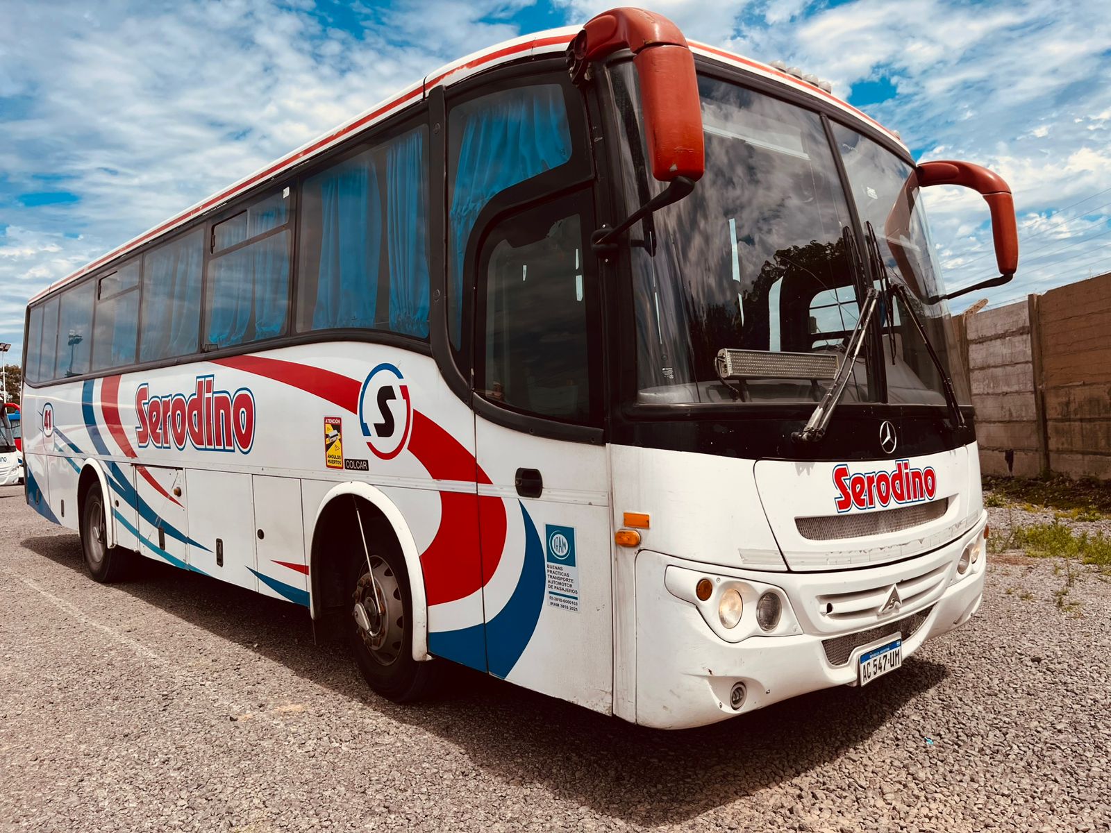 Mercedes Benz Saldivia