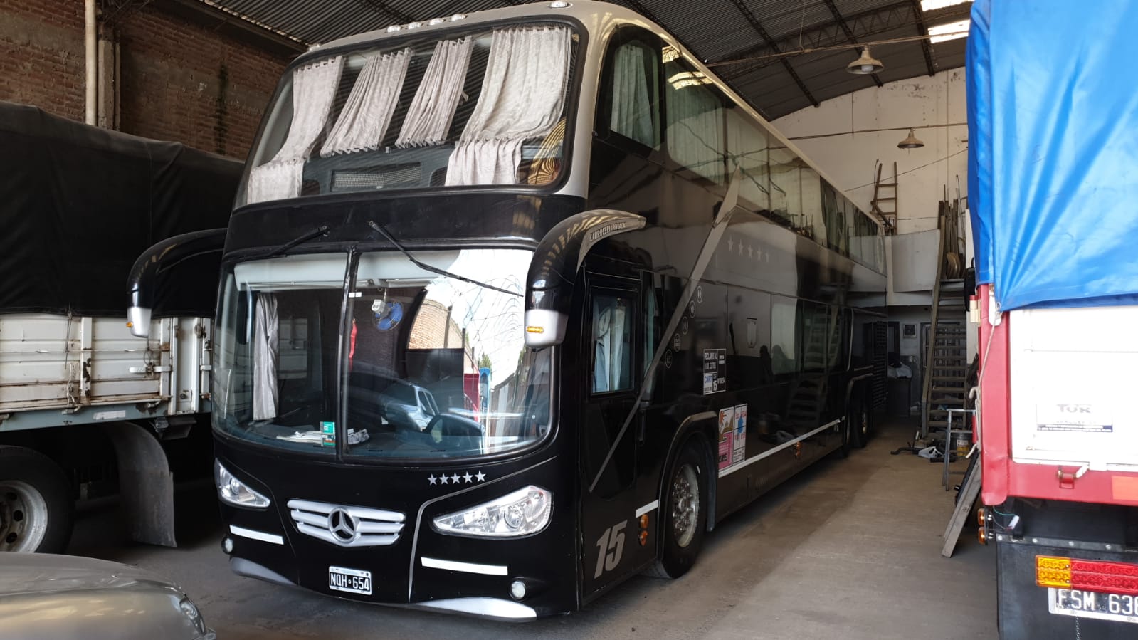 Mercedes Benz Niccolo