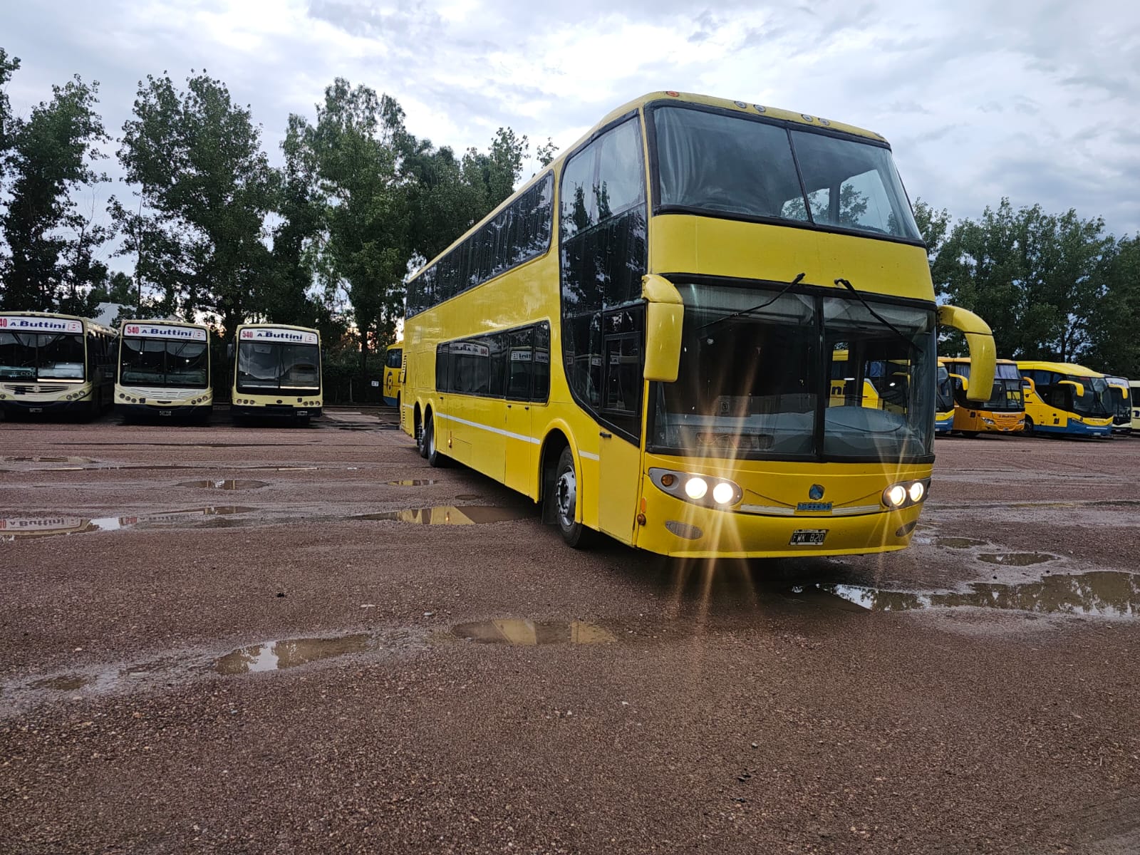 Mercedes Benz Niccolo