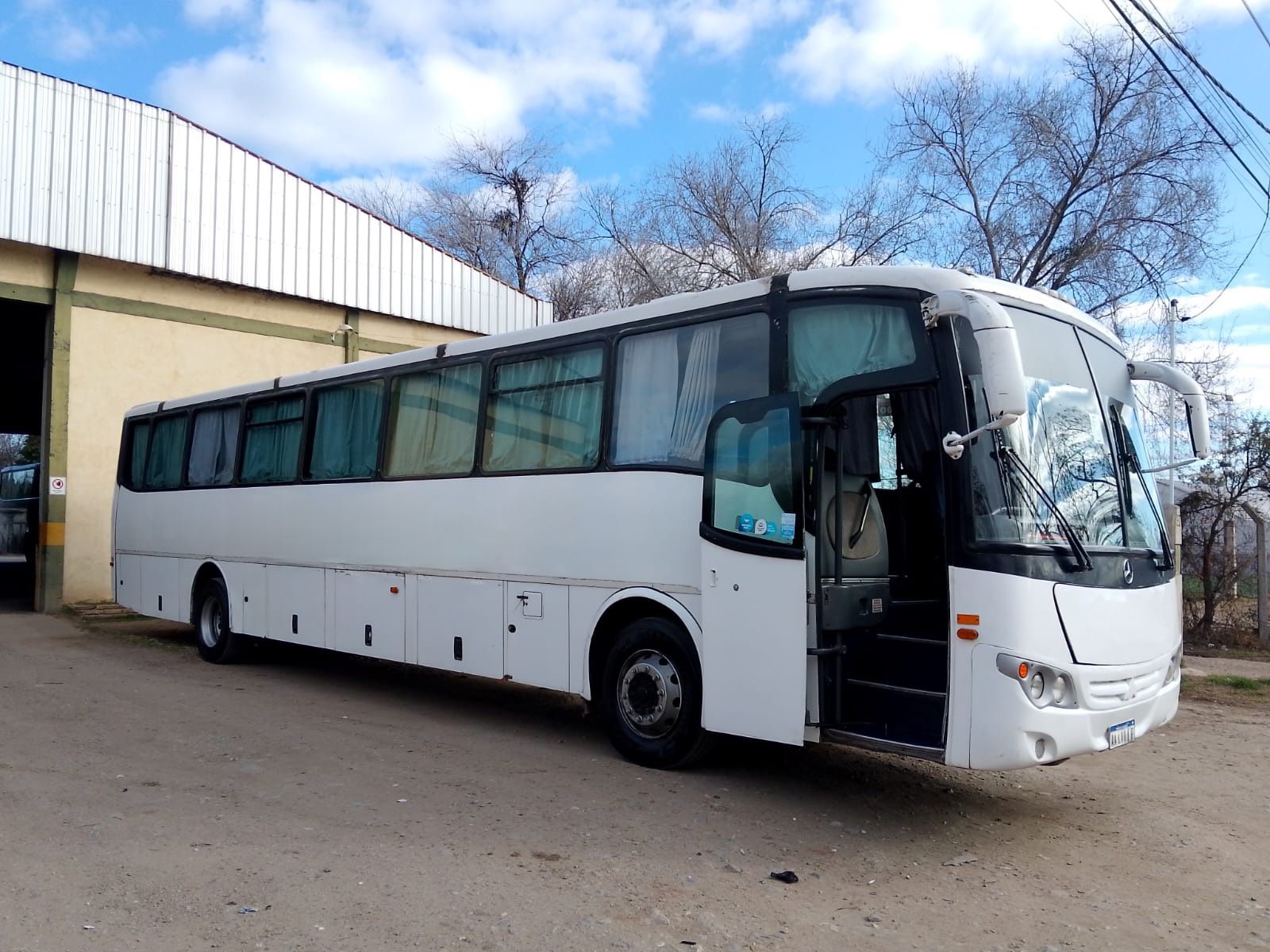 Mercedes Benz Saldivia