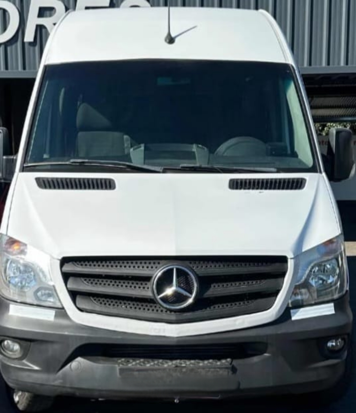 Mercedes Benz Sprinter