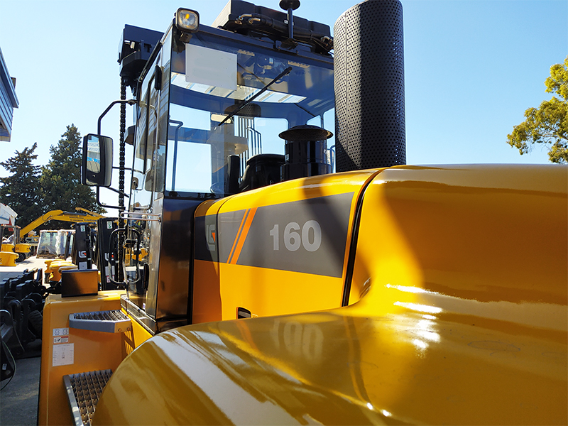 Autoelevador Liugong Cummins QSB6.7