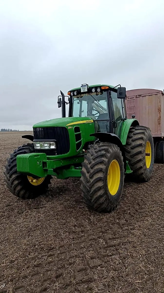 John Deere 6150J