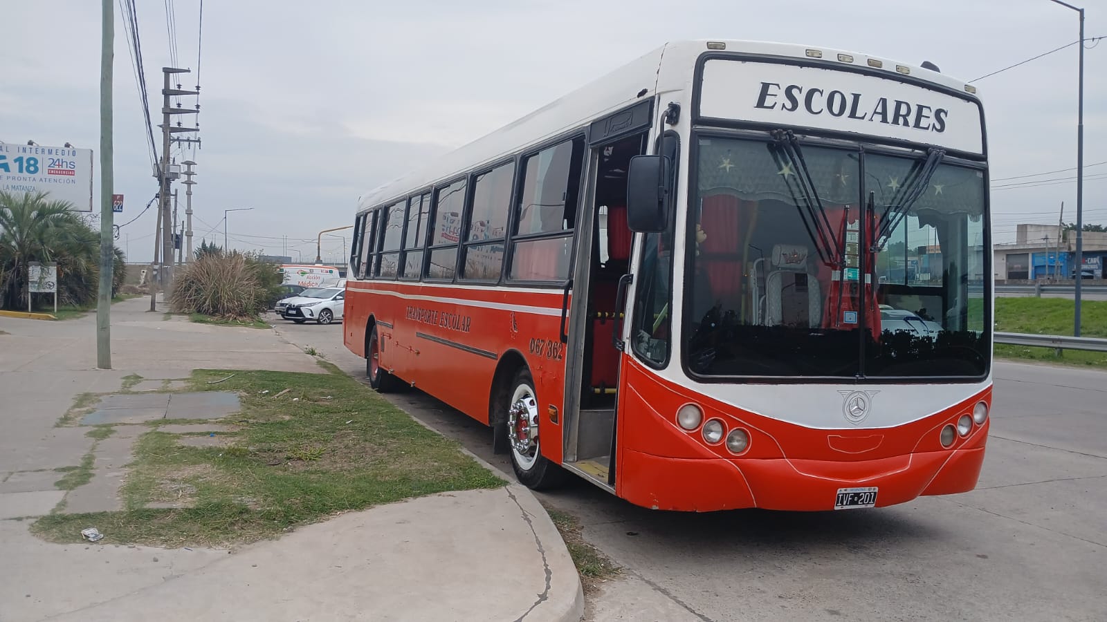 Mercedes Benz 1618 Metalpar