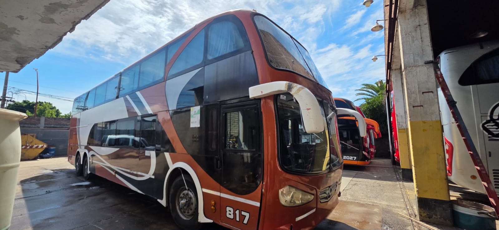 Mercedes Benz Niccolo