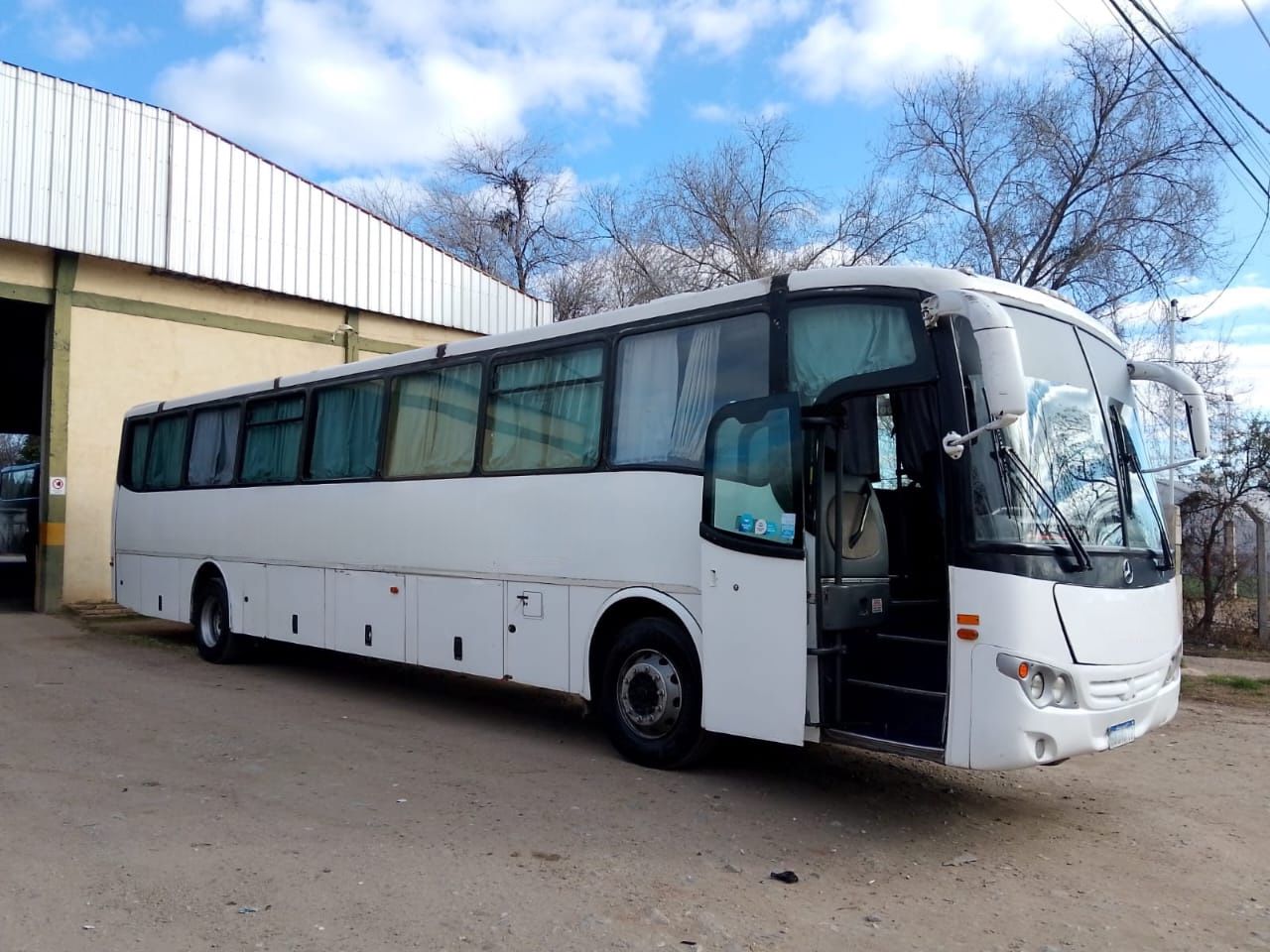 Mercedes Benz Saldivia