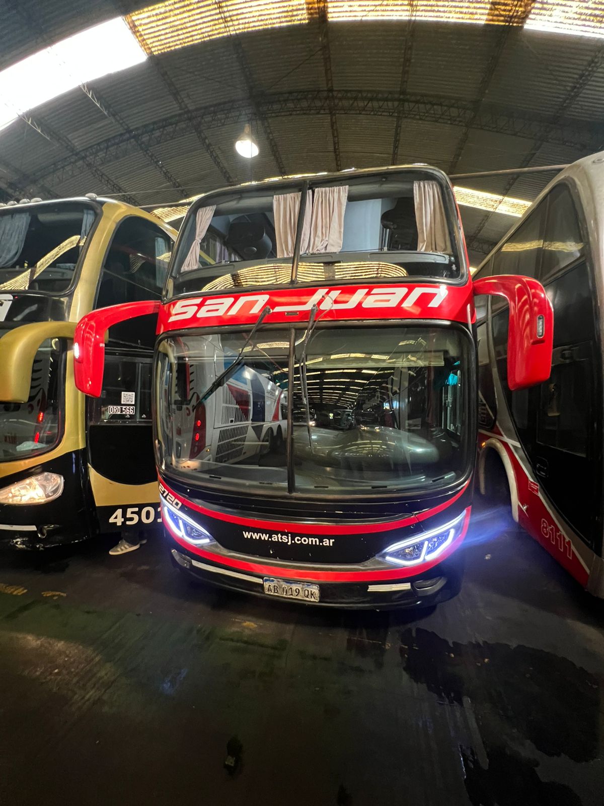 Mercedes Benz Niccolo