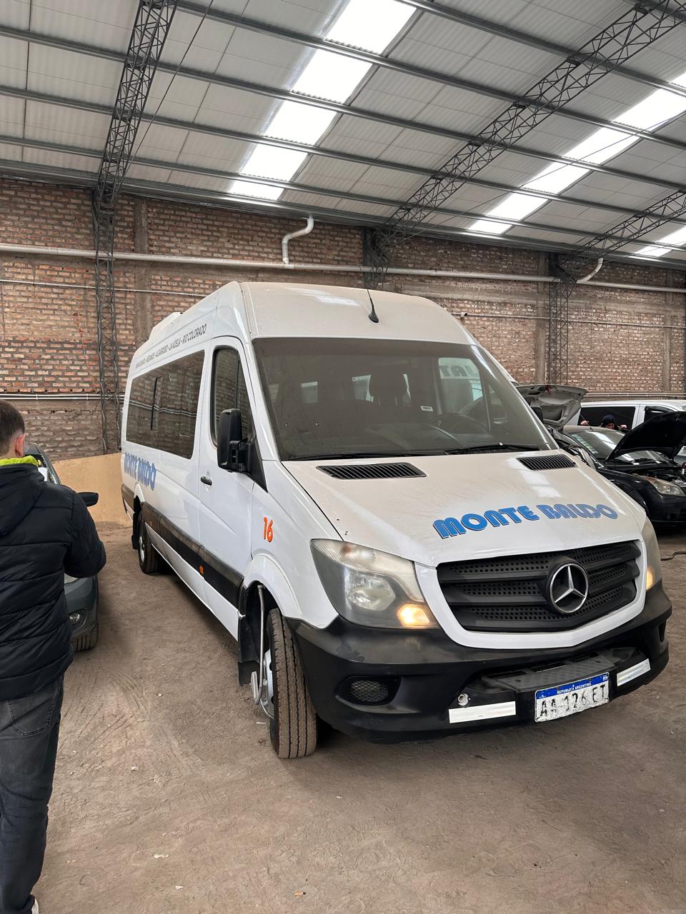 Mercedes Benz Sprinter